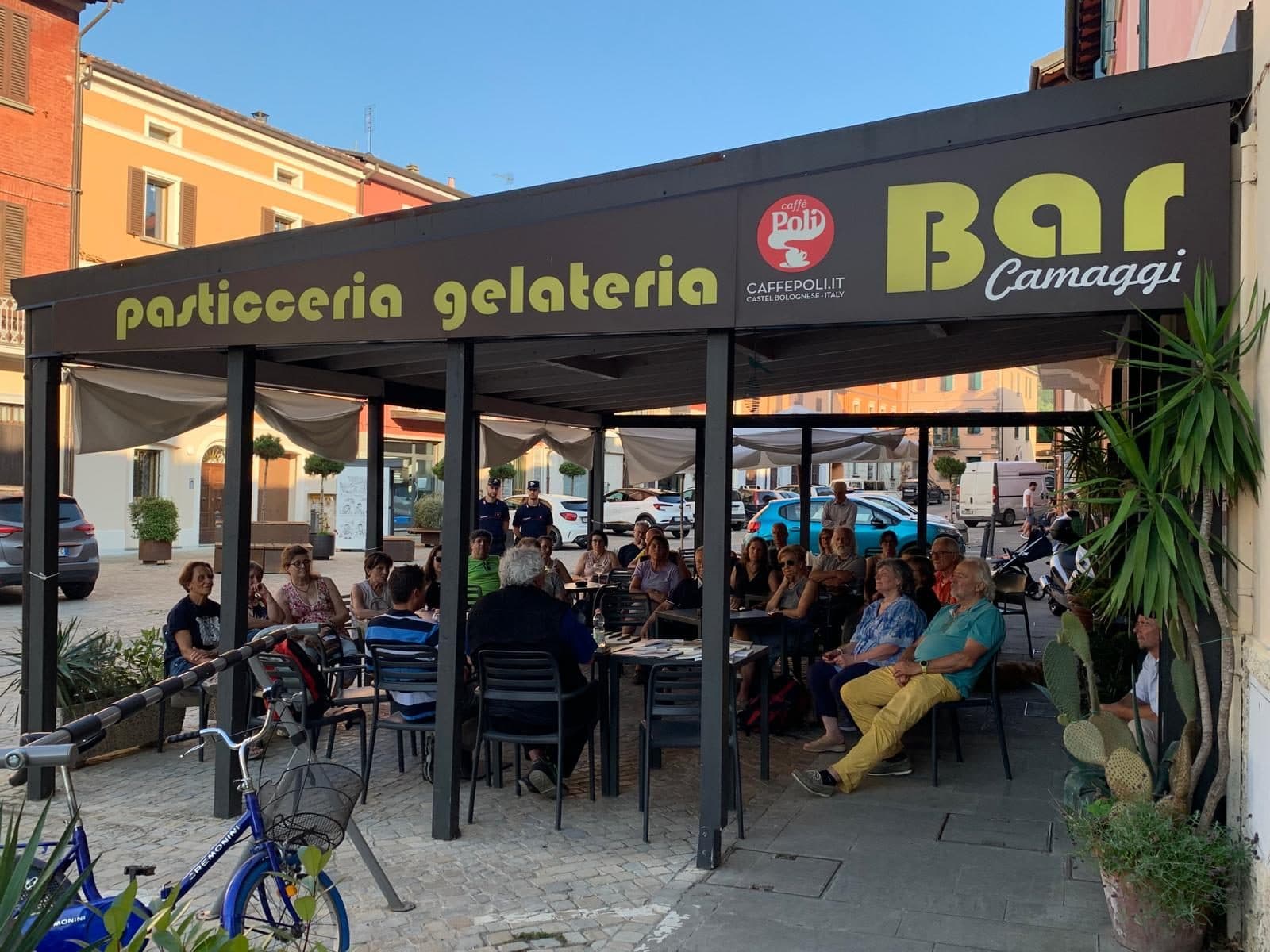 Bar Camaggi — la nostra terrazza in piazza